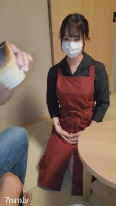 * 仅本月，日式咖啡厅美乳G罩杯店员生松鼠支持颜射。裸体围裙他妈的阴道射精。【无码】